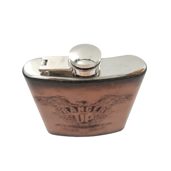 Ranger Up Gentleman's Flask MDCCLXXVI Custom Refined Leather Wrap in Tan - Picture 3 of 5